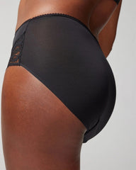 High-Waist Brief Panty with Lace - Soma