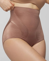Mid-Level Shaping Vanishing Edge High-Waist Brief - Soma