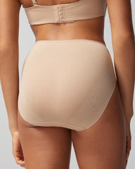 High-Leg Panty with Lace - Soma