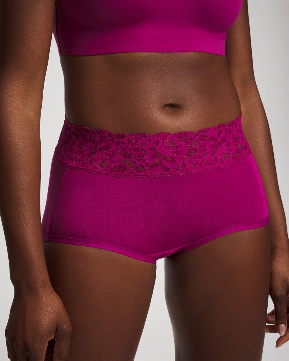 Brief Panty with Super Soft Signature Lace - Soma