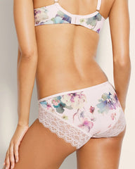 Hipster Panty with Enchanting Lace - Soma