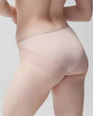 Hipster Panty with Enchanting Lace - Soma
