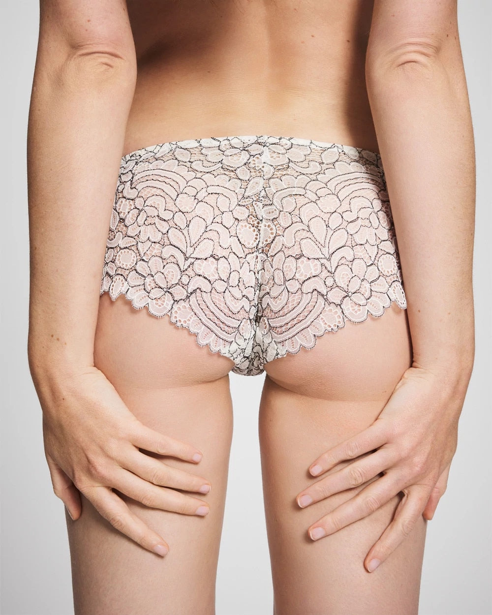 Corded Lace Cheeky Hipster Panty - Soma
