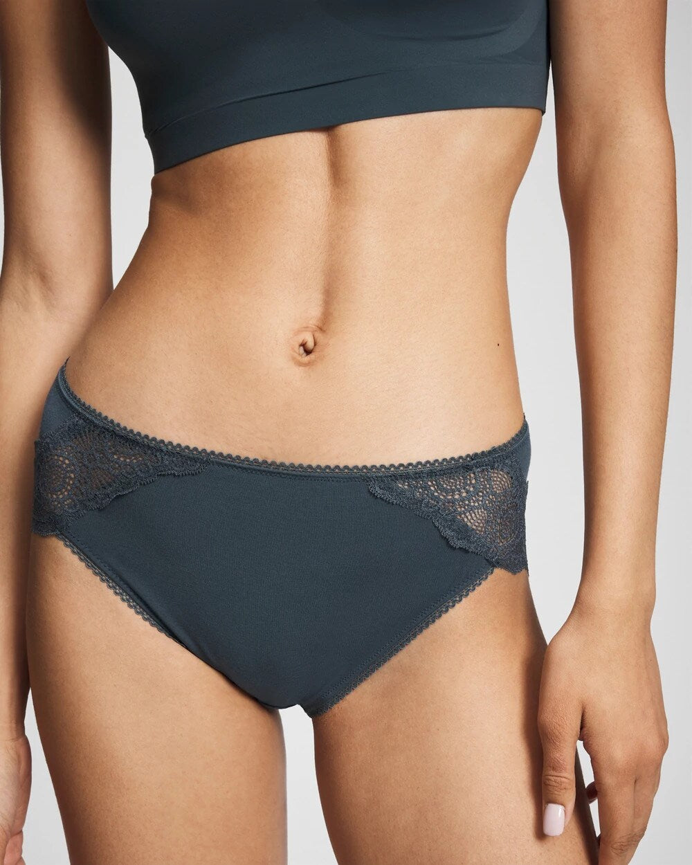 Embraceable High-Leg Panty with Crochet Lace - Soma