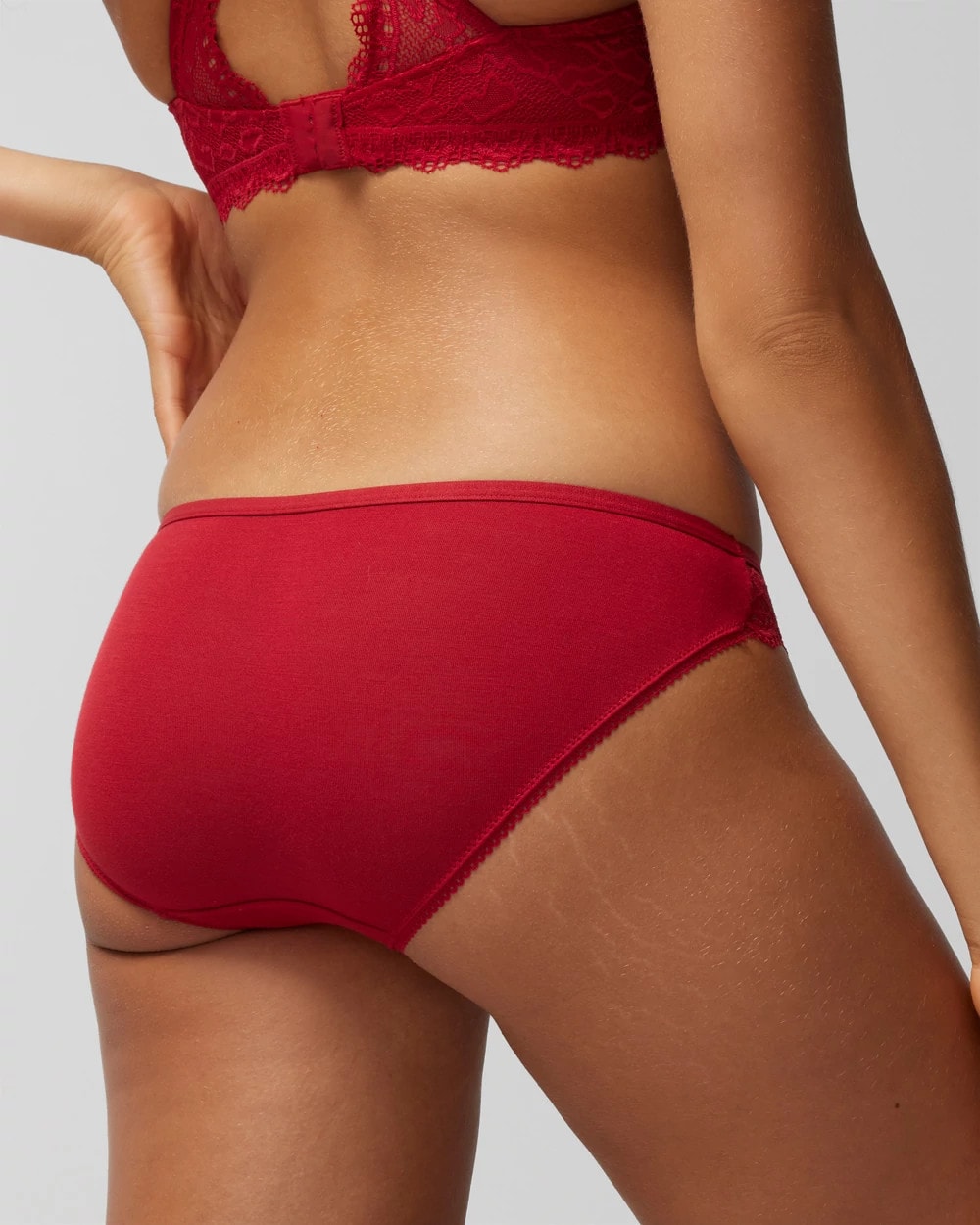 Bikini Panty with Enchanting Lace - Soma