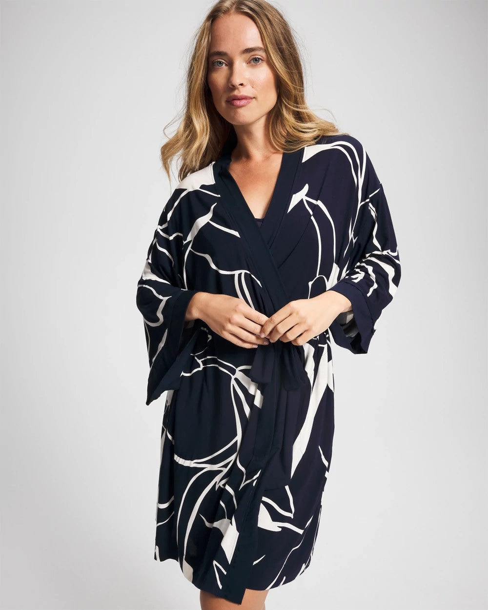 Short Robe - Soma