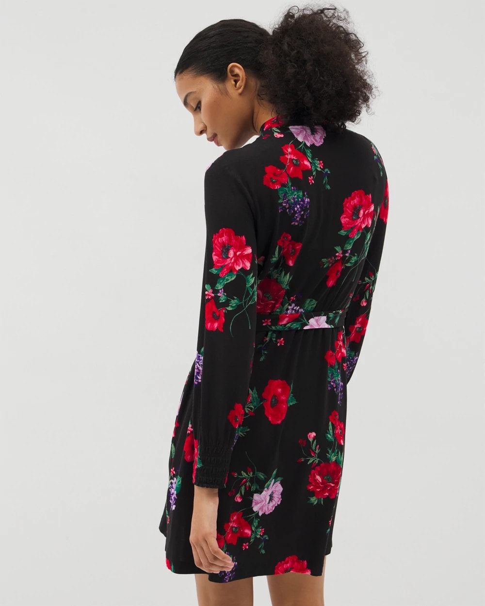 Long-Sleeve Short Robe - Soma