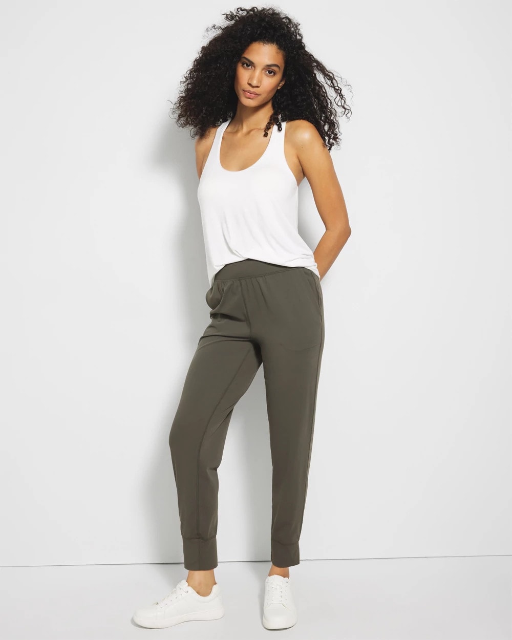 24/7 High-Waist Joggers - Soma