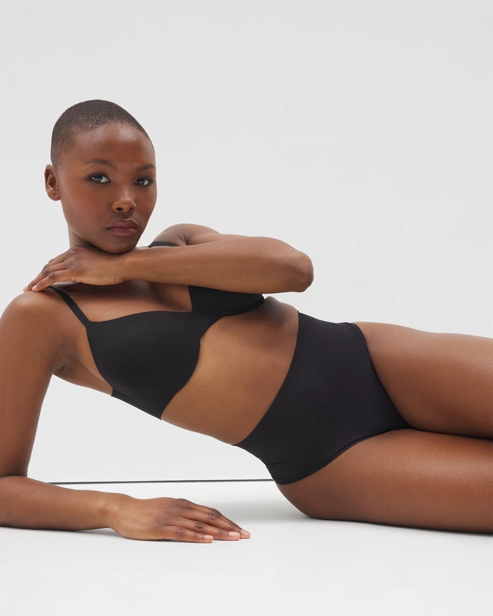 Second Skin by Soma Mid-Level Shaping Seamless Thong - Soma