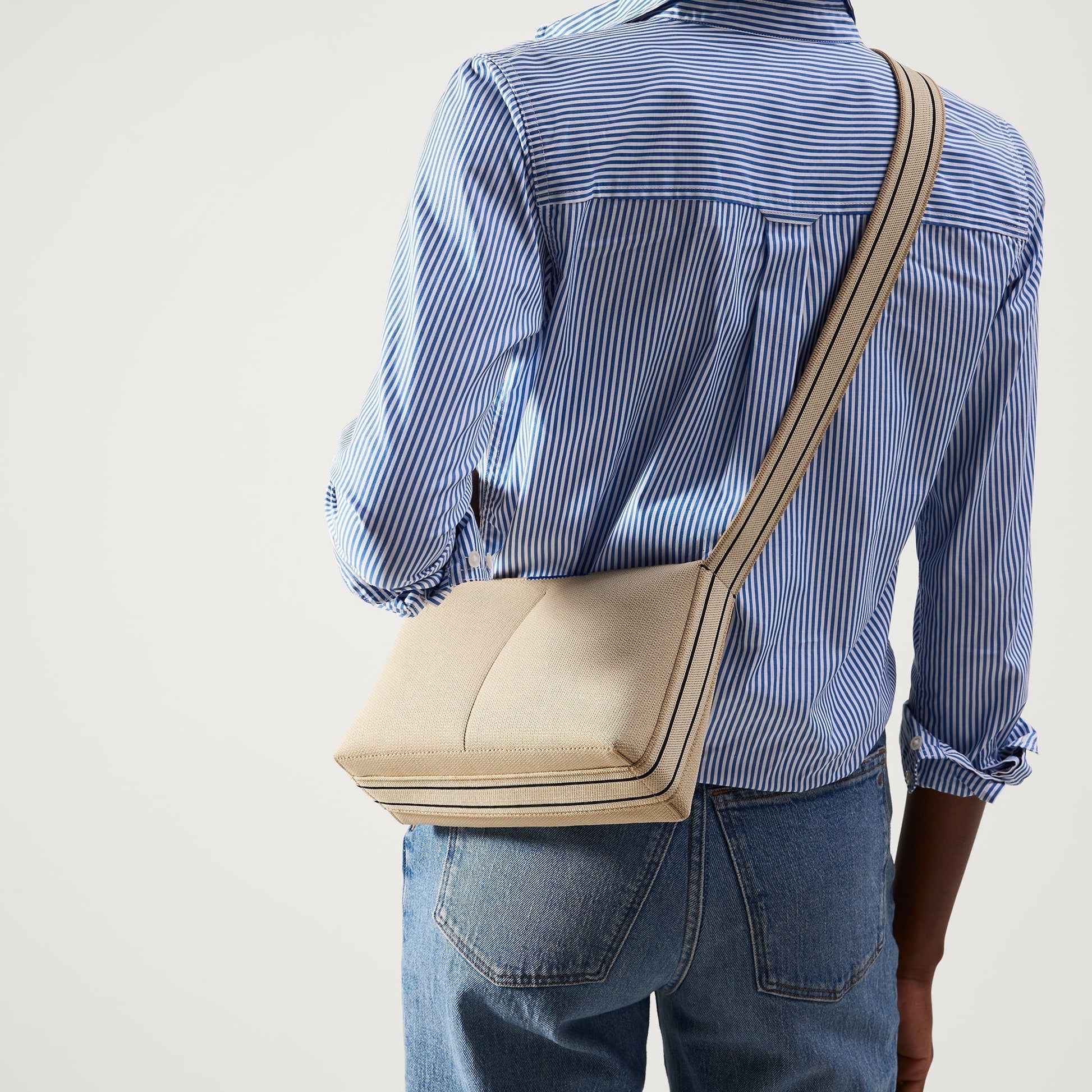 Rothys The Casual Crossbody in Parchment
