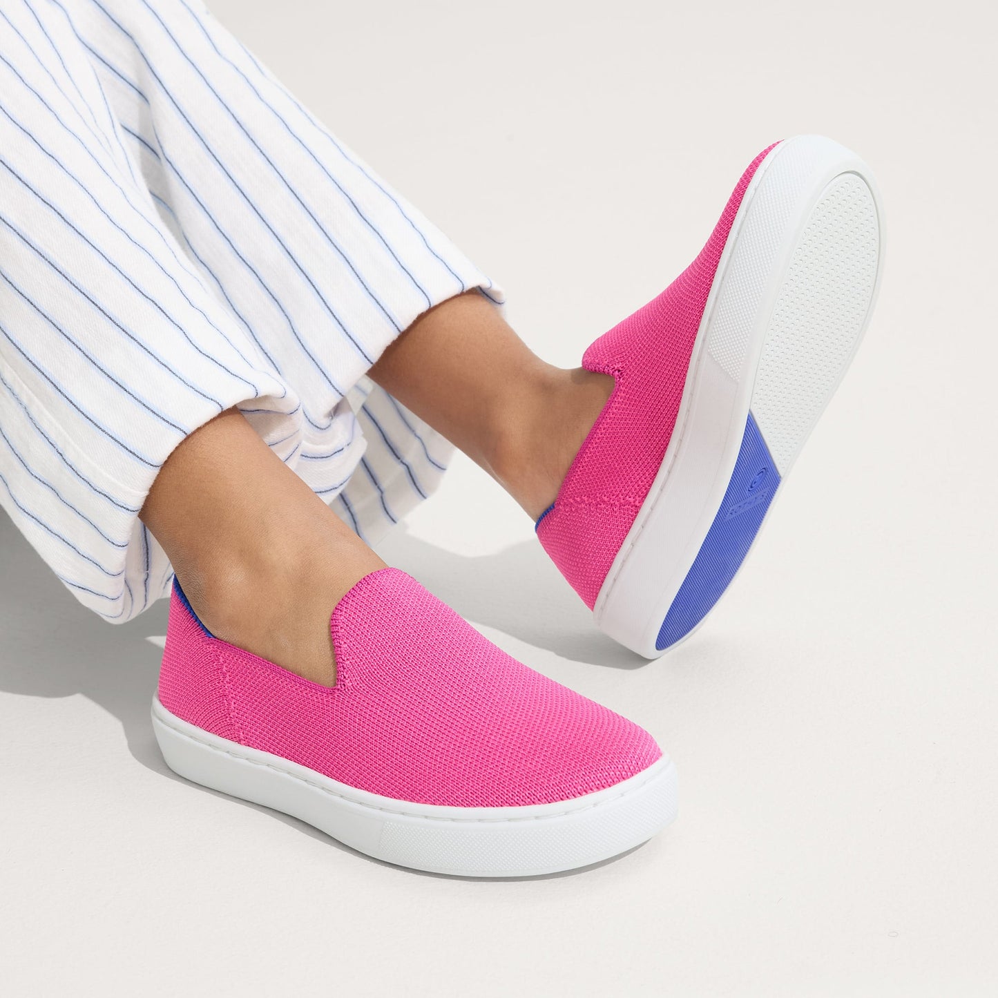 Rothys The Kids Sneaker in Bubblegum