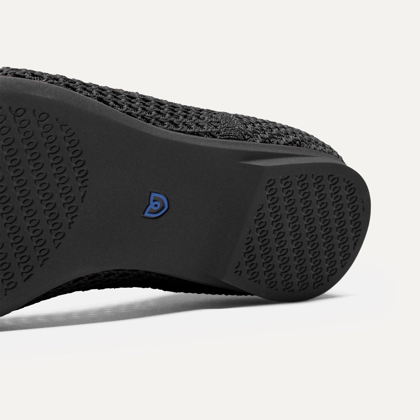 Rothys The Point II in Noir Mesh