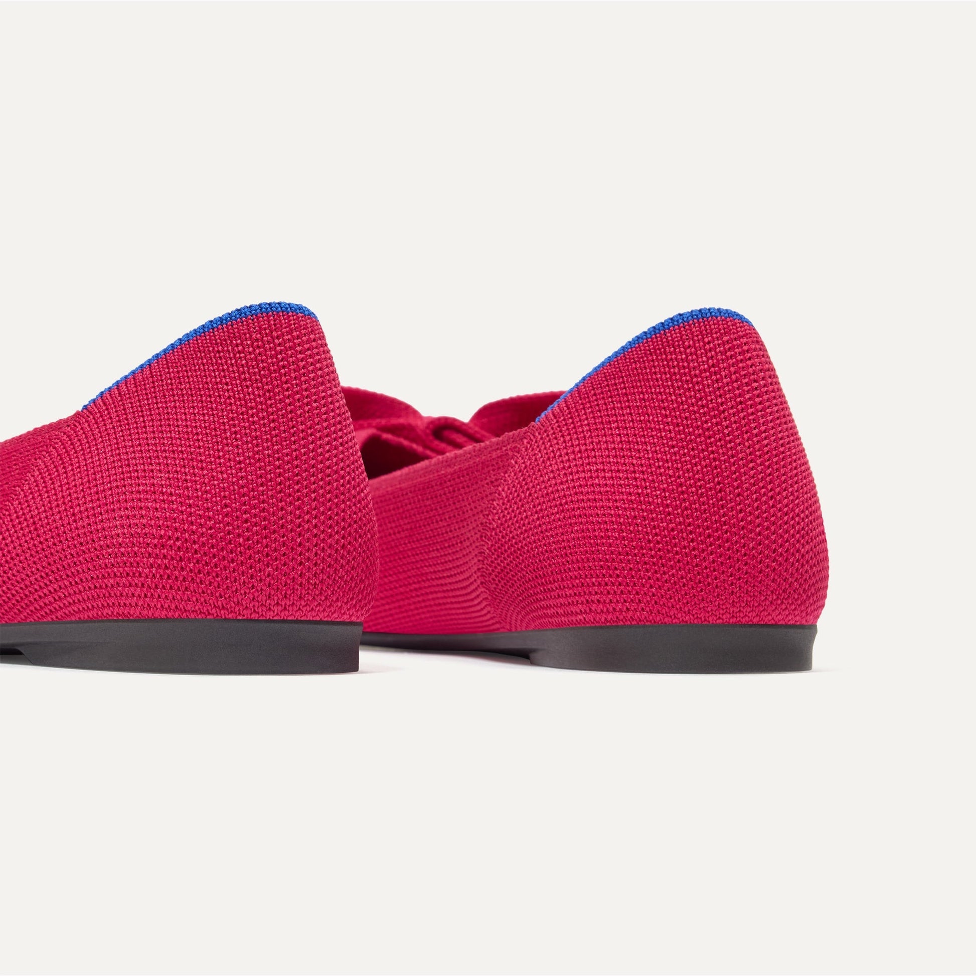 Rothys The Bow Point II in Rouge