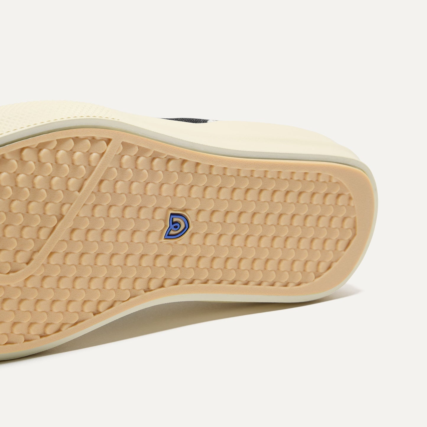 Rothys The Women's RS02 Sneaker in Jet