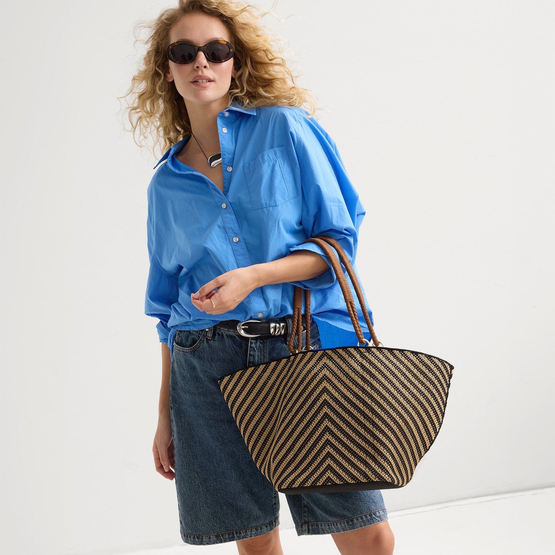 Rothys Women's Beach Bag in Toffee Chevron