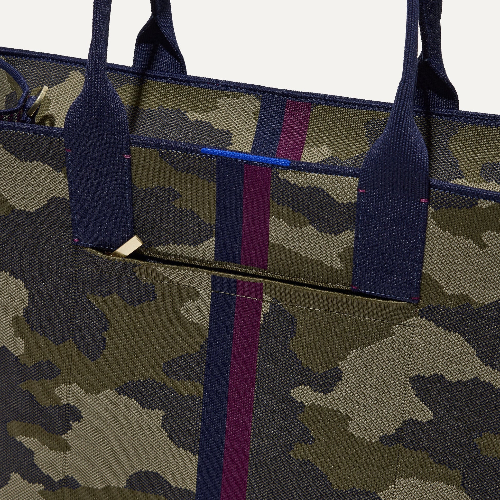 Rothys The Classic Tote in Spruce Camo