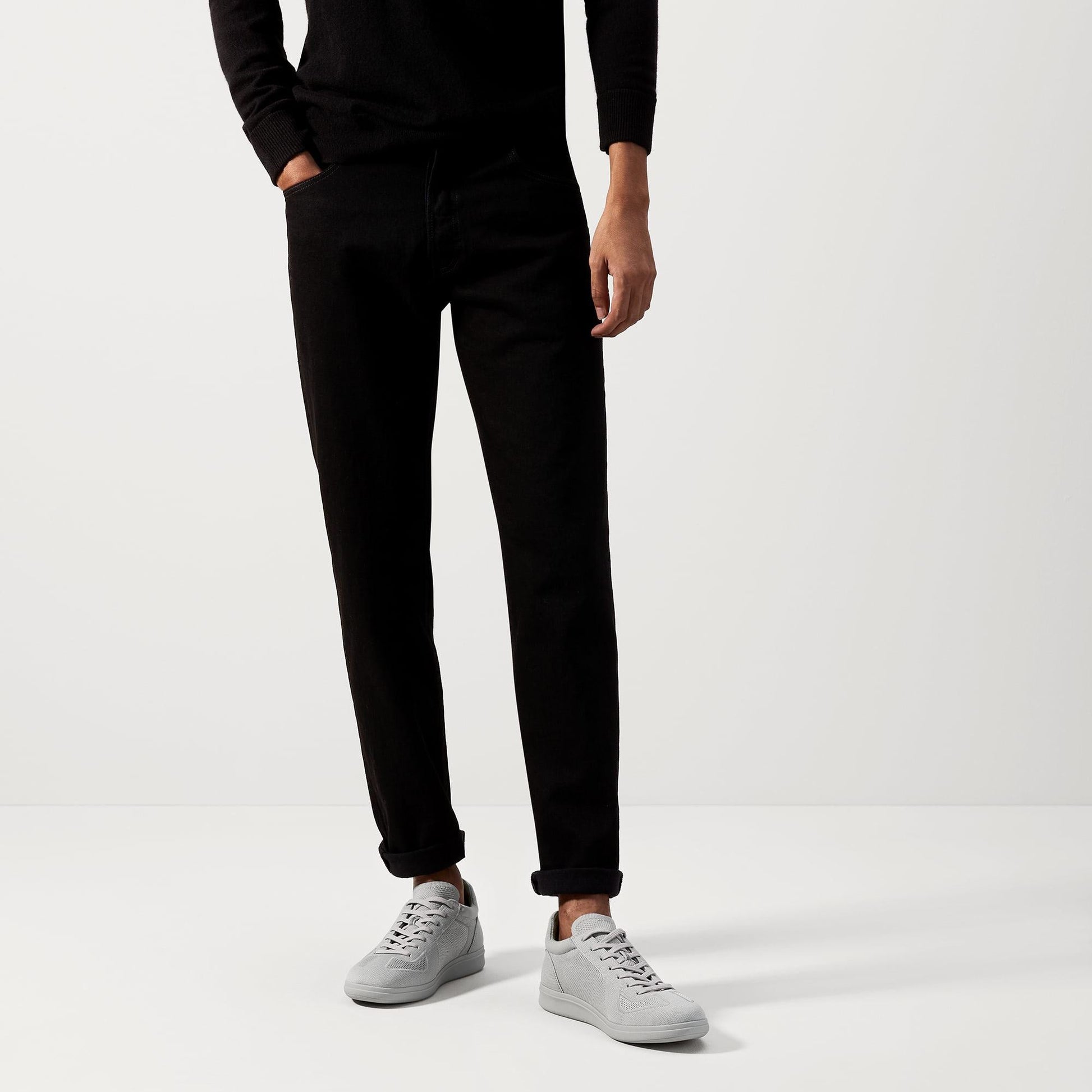 Rothys The RS01 Sneaker in Light Grey