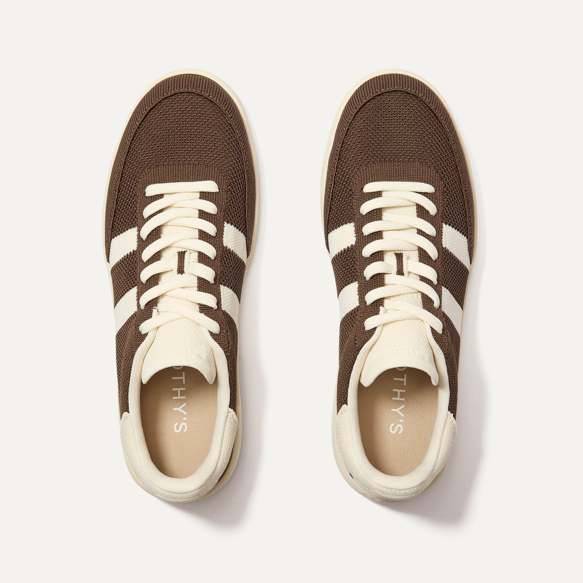 Rothys The Men's Court Sneaker in Dugout
