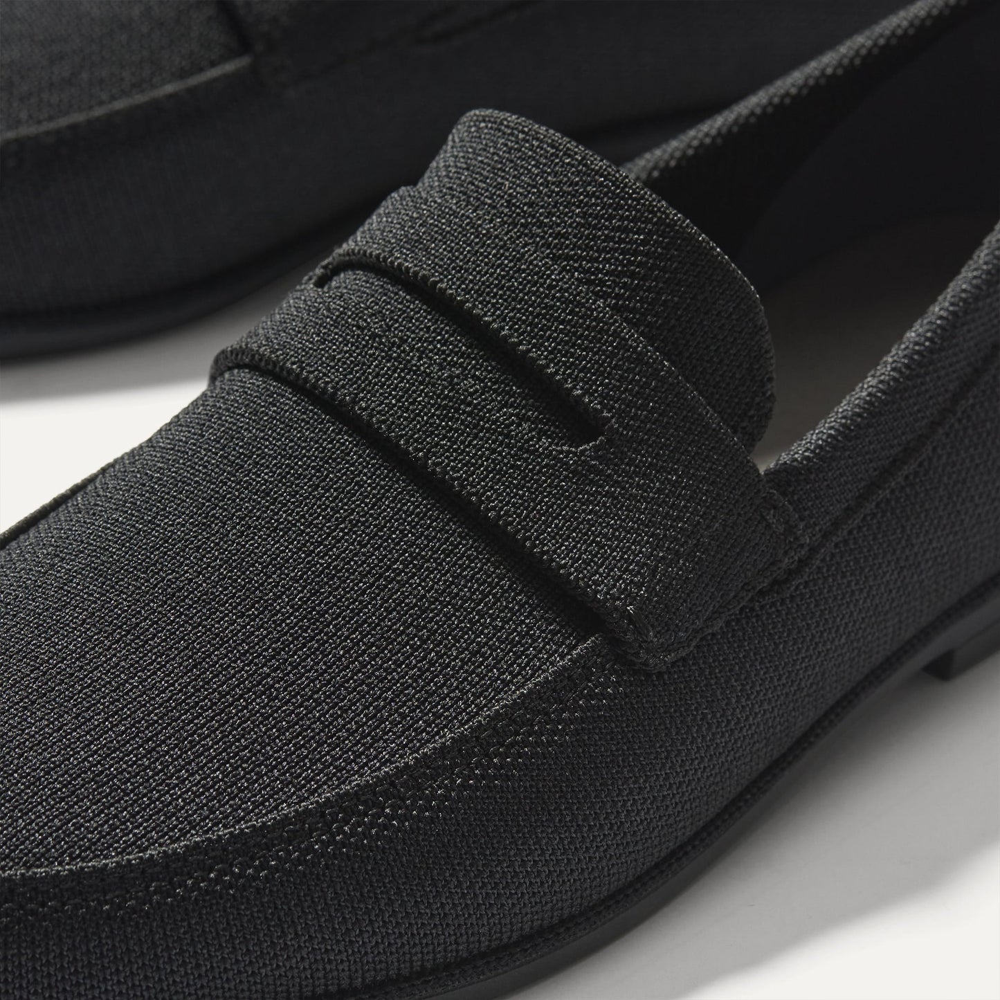 Rothys Men's Ravello Penny Loafer in Black