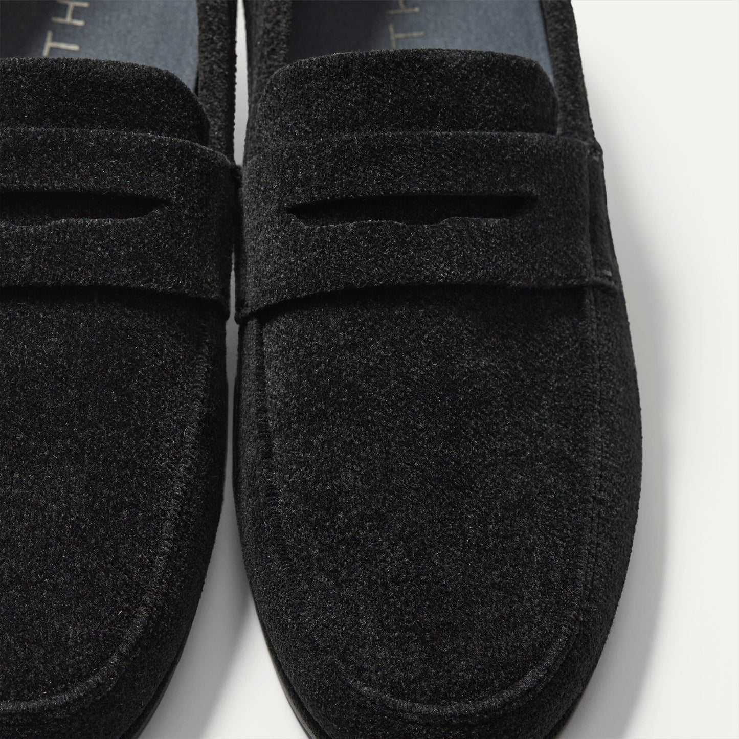 Rothys Men's Ravello Penny Loafer in ReVelvet™ Black
