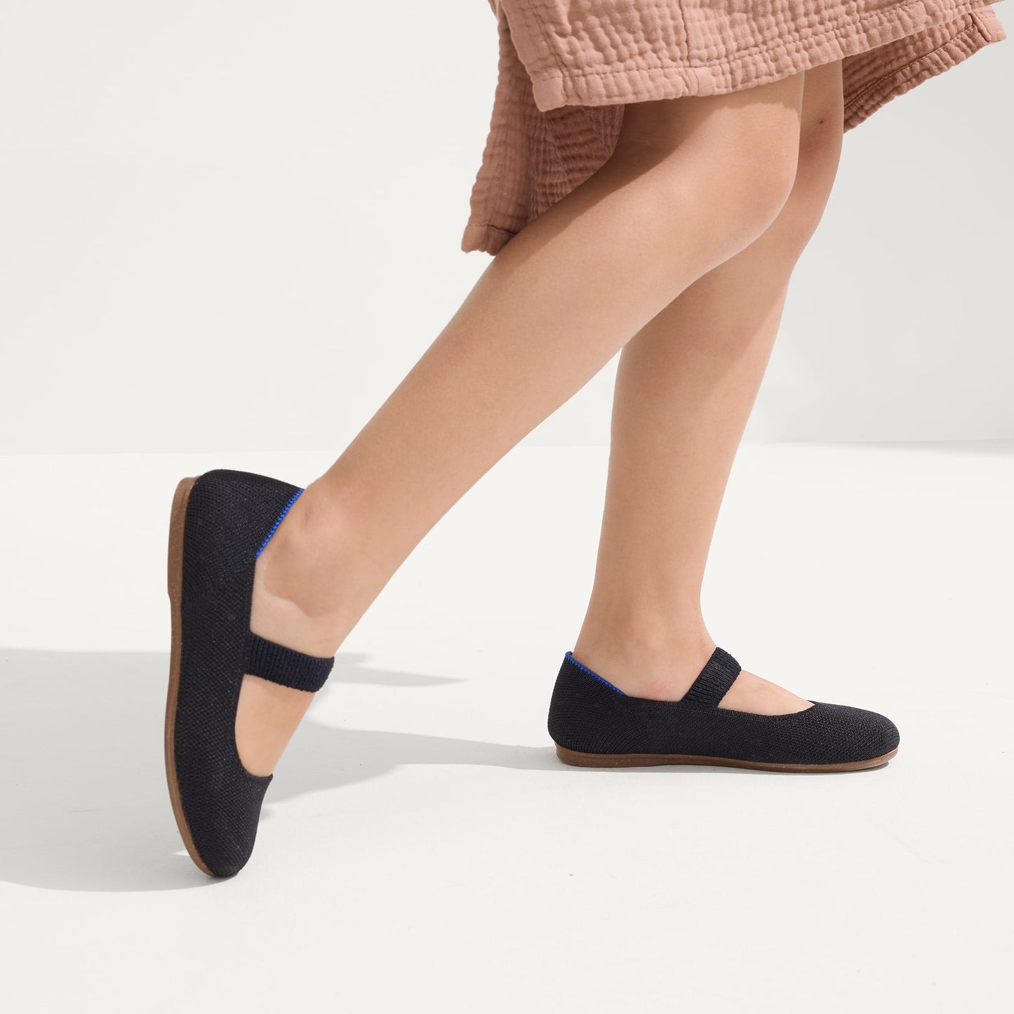 Rothys The Kids Mary Jane in Black