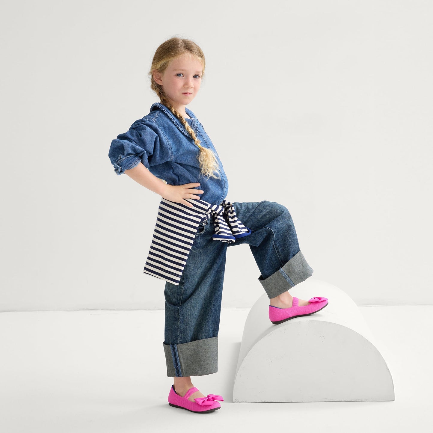 Rothys The Kids Big Bow Mary Jane in Dragon Fruit